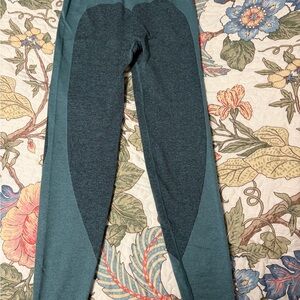PINK Victoria's Secret Teal Seamless Active Leggings